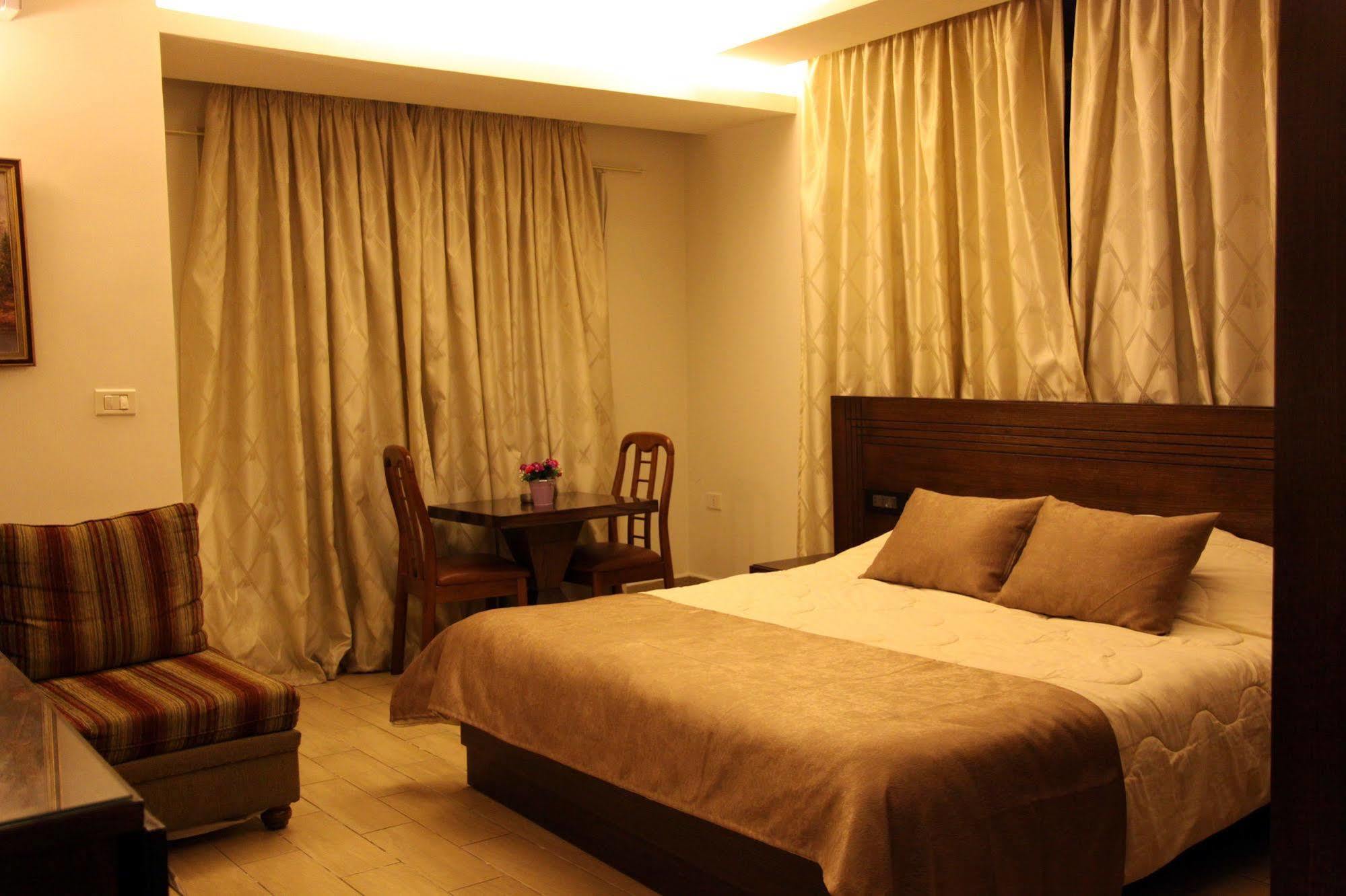 Lamedina Hotel & Resort Jounieh Exterior photo